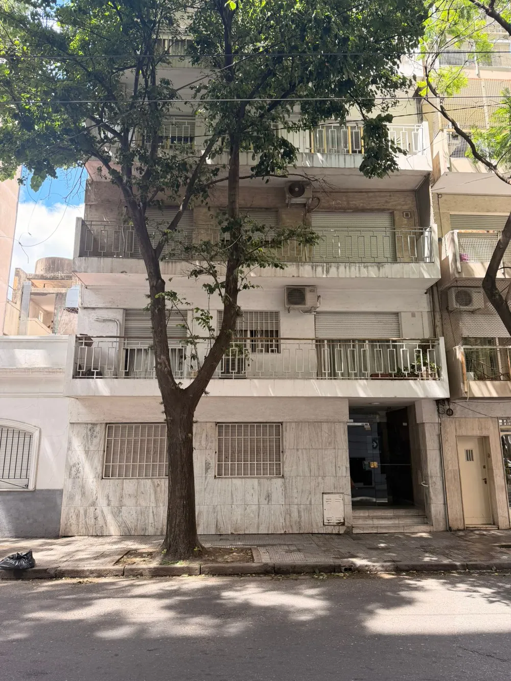 3 de Febrero 191 - Barrio Martin
