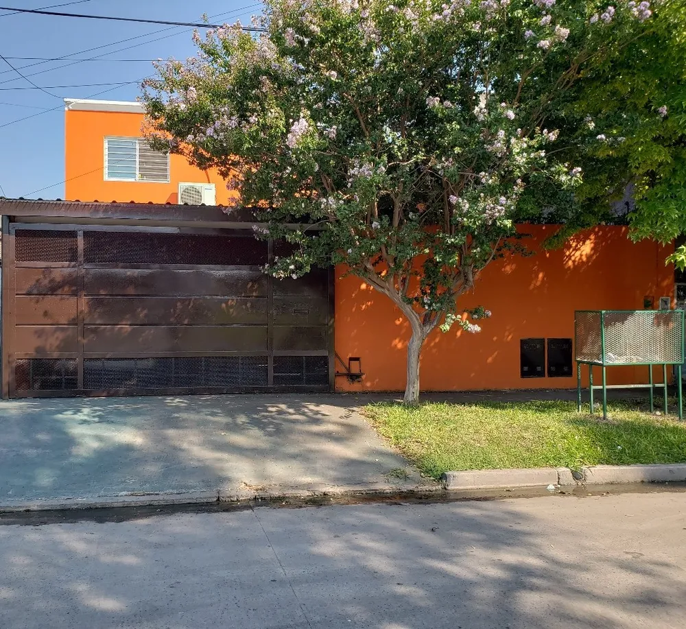 Casa de 5 ambientes súper completa