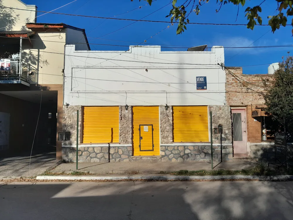 LOCAL COMERCIAL Y DEPÓSITO 