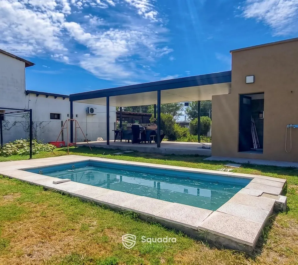 Venta | Permuta - Quincho con Pileta. Calidad Muy Buena - Punta Chacra - Roldán.