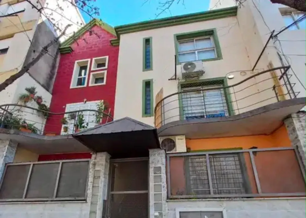 MONOAMBIENTE EN PRIMER PISO