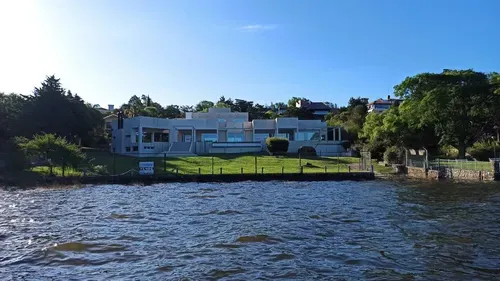 Residencia Premium Con Costa Propia Al Lago San Roque Villa Del Lago - Villa Carlos Paz - 45 M De Costa Propia