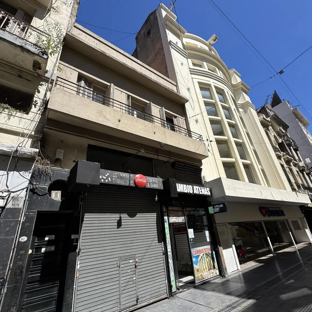 Excelente Inversión - Lote Propio - 2 Locales en Pb y 2 Pisos de Departamentos