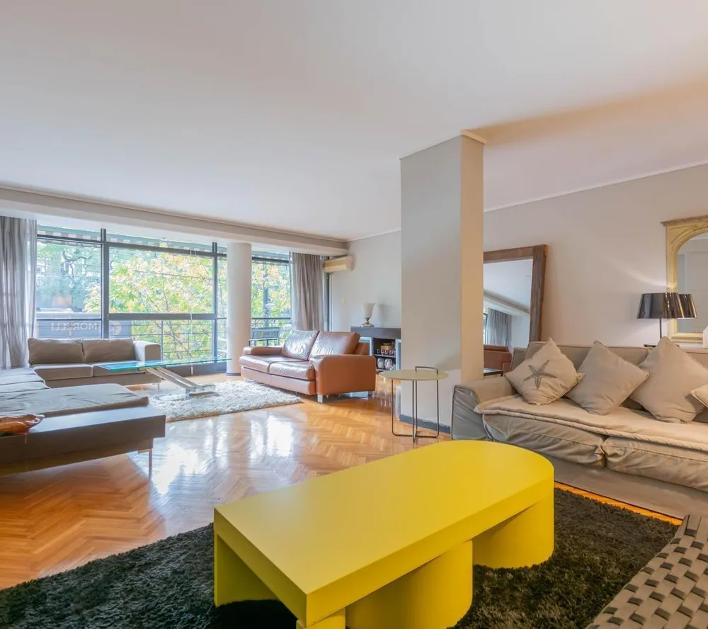 Venta Dpto 4 Amb Balcon y Cochera