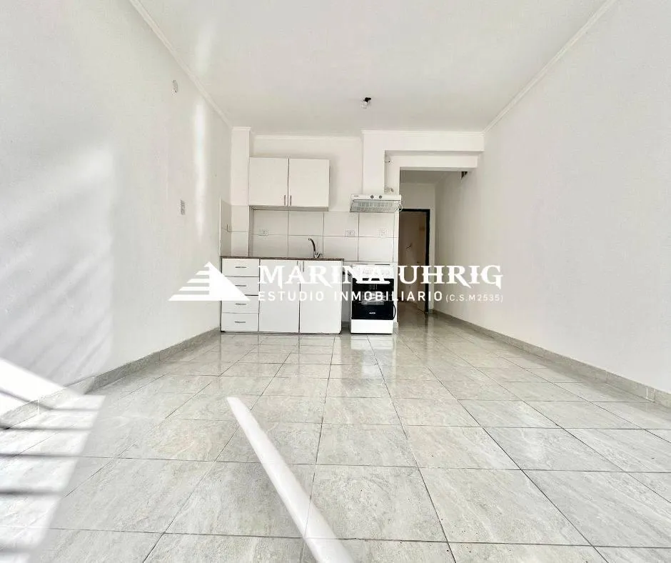 Departamento Dos Ambientes con Patio