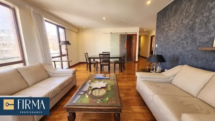 VIVE A DOS CUADRAS DE PLAZA ABAROA – DEPARTAMENTO EN VENTA EN SOPOCACHI