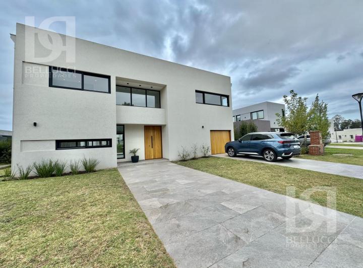Casa en Rumenco Joven en Venta