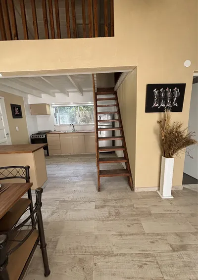 Imagen 2 de PH Renovado 4 ambientes con Playroom | Apto Crédito | Pinamar