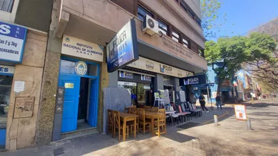 Imagen 2 de Edificio en Venta ubicado en calle Urquiza