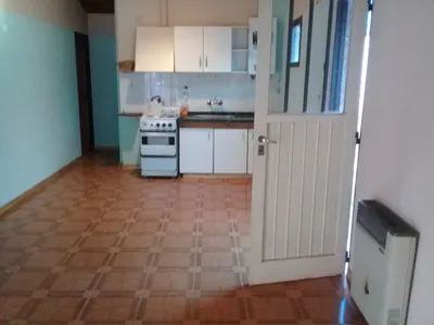 Imagen 2 de VENTA CASA ZONA B° SANTA ANA EN GUAYMALLEN MENDOZA