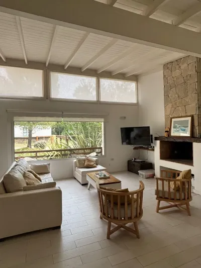 Imagen 1 de Casa en Venta - Costa Esmeralda, Barrio Senderos 3