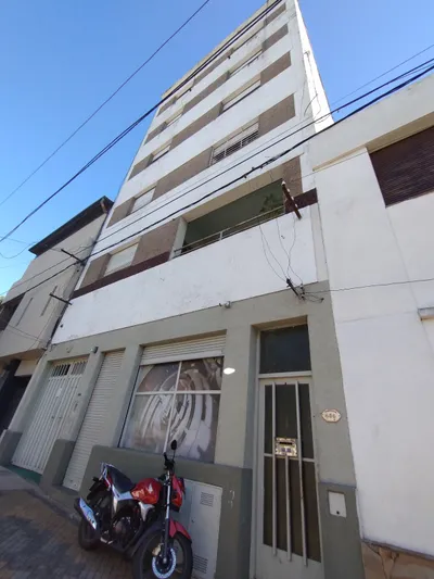 Imagen 2 de DEPARTAMENTO EN ARROYITO