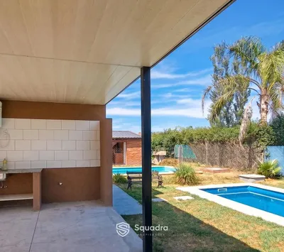 Imagen 1 de Venta | Permuta - Quincho con Pileta. Calidad Muy Buena - Punta Chacra - Roldán.
