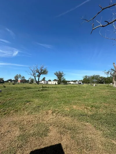 Imagen 2 de Lote 613 m&sup2; en San Juan Chico - Central
