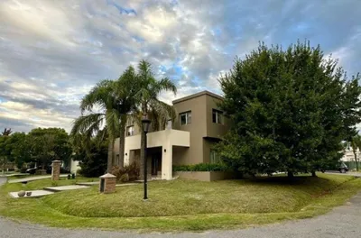 Imagen 1 de Casa en Venta — Altos de Hudson I