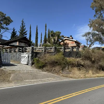 Imagen 1 de Importante Casa en Costa Azul con Vista Al Lago – Villa Carlos Paz