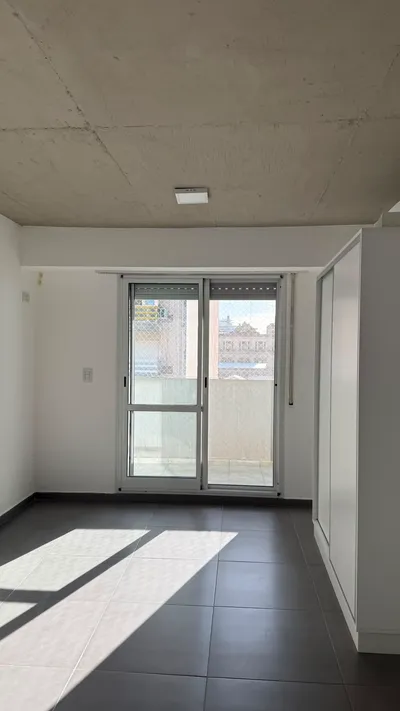 Imagen 2 de MONOAMBIENTE MAIPÚ E/ CÓRDOBA Y SANTA FE