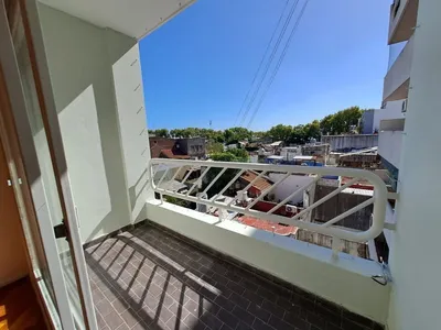 Imagen 1 de ALQUILER DEPARTAMEMTO 2 AMBIENTES BALCÓN PATERNAL