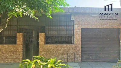 Imagen 1 de Casa con local en San Miguel