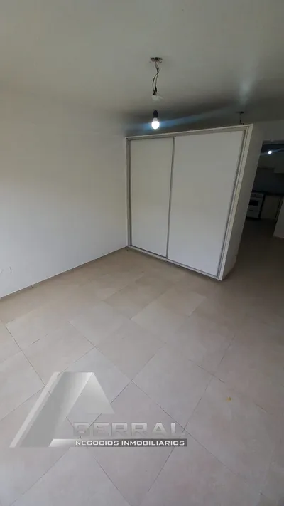 Imagen 3 de VENTA DPTO MONOAMBIENTE SAN JUAN 242