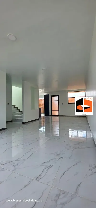 Imagen 1 de RENTA DE CASA A 5 MINUTOS DE PLAZA GRAN PATIO