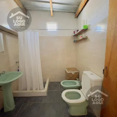 Imagen 2 de Venta Casa Ludueña 2 Dorm. con Depto Pa