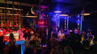 Imagen 1 de Venta Fondo de Comercio Bar 300 m&sup2; Pichincha