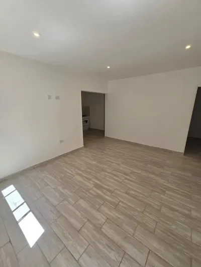 Imagen 1 de Oportunidad Ph De 2 Ambientes En Planta Baja Con Dos Patios Propios
