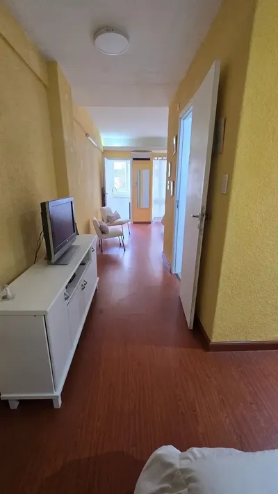Imagen 1 de Departamento 1 Ambiente Y Medio, Totalmente Renovado, Paseo Aldrey Y Güemes