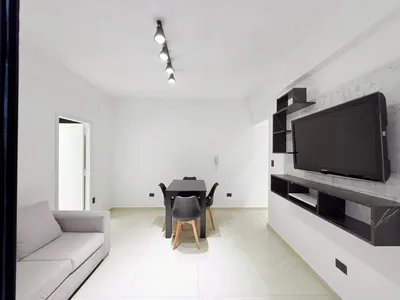 Imagen 1 de Departamento 2 Ambientes Reciclado En Venta Plaza Colón Guemes Mar Del Plata Inmobiliaria