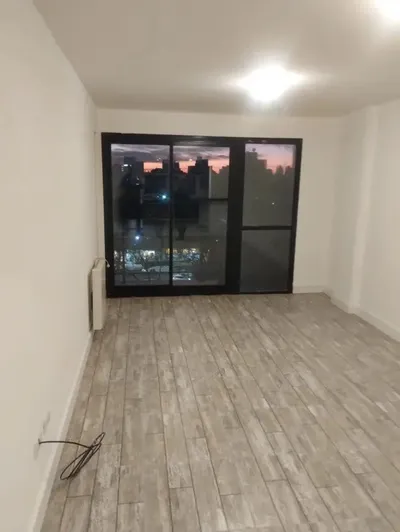 Imagen 1 de Departamento En Venta Mar Del Plata Plaza Mitre 2 Ambientes 1 Dormitorio Cochera Edificio Le Temps Excelente Estado 55 M²