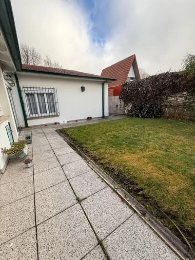 Foto de Casa En Venta Parque Luro Zona Tejedor Y Constitución 4 Ambientes Con Parque Y Quincho. Planta Baja Mar Del Plata Inmobiliaria 3 Dormitorios Excelente Oportunidad Living Comedor Con Cochera