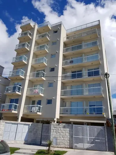Imagen 1 de Departamento En Venta Frente Al Mar  3 Ambientes  Terraza Propia Y Cochera
