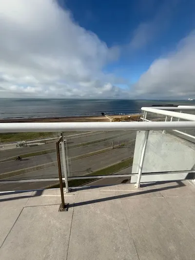 Foto de Departamento En Venta Frente Al Mar  3 Ambientes  Terraza Propia Y Cochera