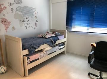 Imagen 2 de Piso de 4 Ambientes con Gran Terraza Propia. Zona Guemes. en Venta.