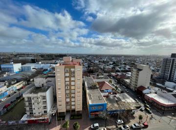 Imagen 1 de Departamento 4 Ambientes Zona Chauvin. en Venta