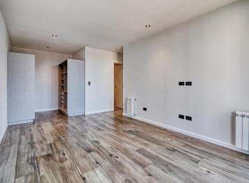 Imagen 3 de Departamento de 4 Ambientes. Balcón Terraza con Parrilla. Zona Güemes. en Venta