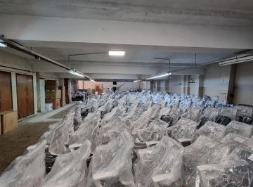 Imagen 2 de Deposito Logístico Industrial con Vivienda Sobre Av J. B. Justo. en Venta.