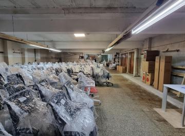 Imagen 1 de Deposito Logístico Industrial con Vivienda Sobre Av J. B. Justo. en Venta.