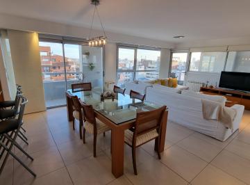 Imagen 2 de En Venta. Departamento de 4 Ambientes con Quincho