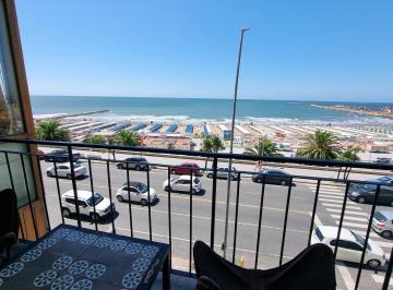 Imagen 1 de En Venta. Semipiso 4 Ambientes con Dependencia Frente Al Mar. Balcon, Cochera