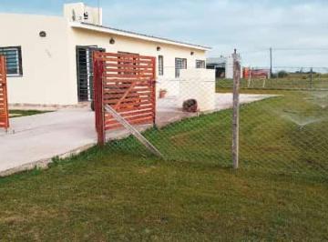 Imagen 1 de Casa en Construcción en Barrio San Eduardo del Mar.