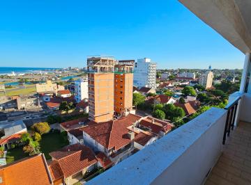 Imagen 1 de En Venta Departamento de 3 Ambientes con Cochera y Balcón. Punta Mogotes.