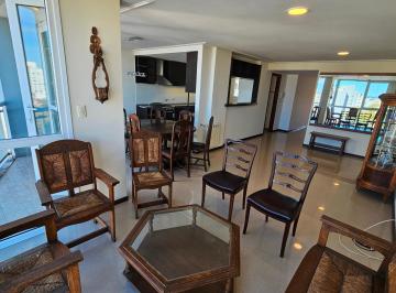 Imagen 2 de En Venta. Semipiso de 3 Ambientes con Cochera Cubierta y Baulera. Plaza Mitre.