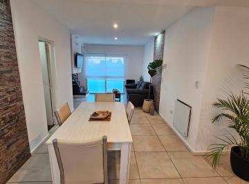 Imagen 2 de En Venta PH en Dúplex de 2 Ambientes Al Frente. Barrio San Juan.