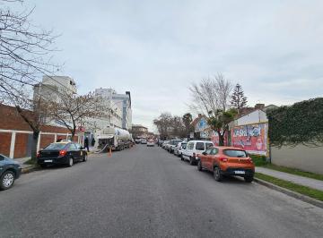 Imagen 2 de En Venta Terreno Frente Al Hospital Privado de La Comunidad. Barrio Chauvin