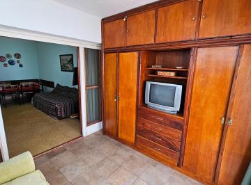 Imagen 2 de En Venta. Departamento de 2 Ambientes Doble Patio Zona Punta Mogotes