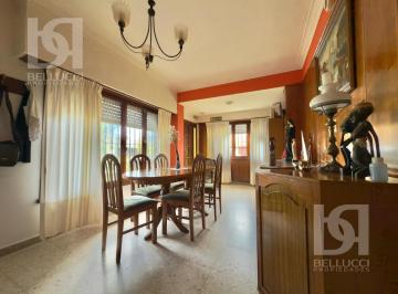 Imagen 2 de Casa 6 Ambientes en Venta Lijo Lopez y Esqiu