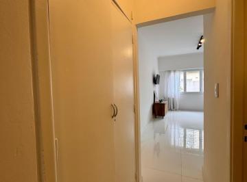 Imagen 2 de Departamento de 2 Ambientes en Venta
